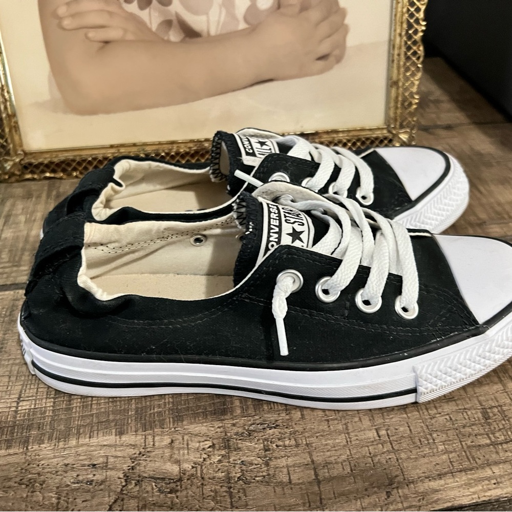 Converse size 6.5 Black